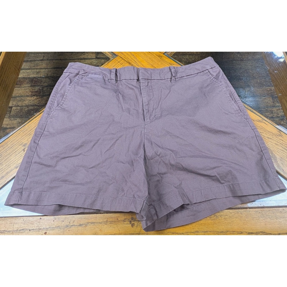 A New Day Chino Women's Shorts Size 14 Purple Cotton Twill Flat Front Pockets